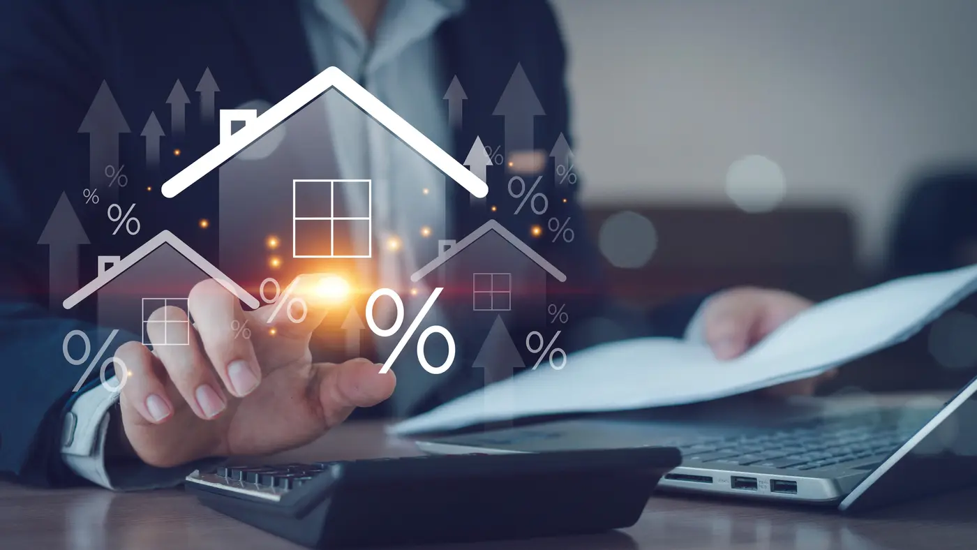 Real estate concept business, home insurance and real estate protection. Real estate investment concept. Buy and sell houses and real estate online on a virtual screen.
