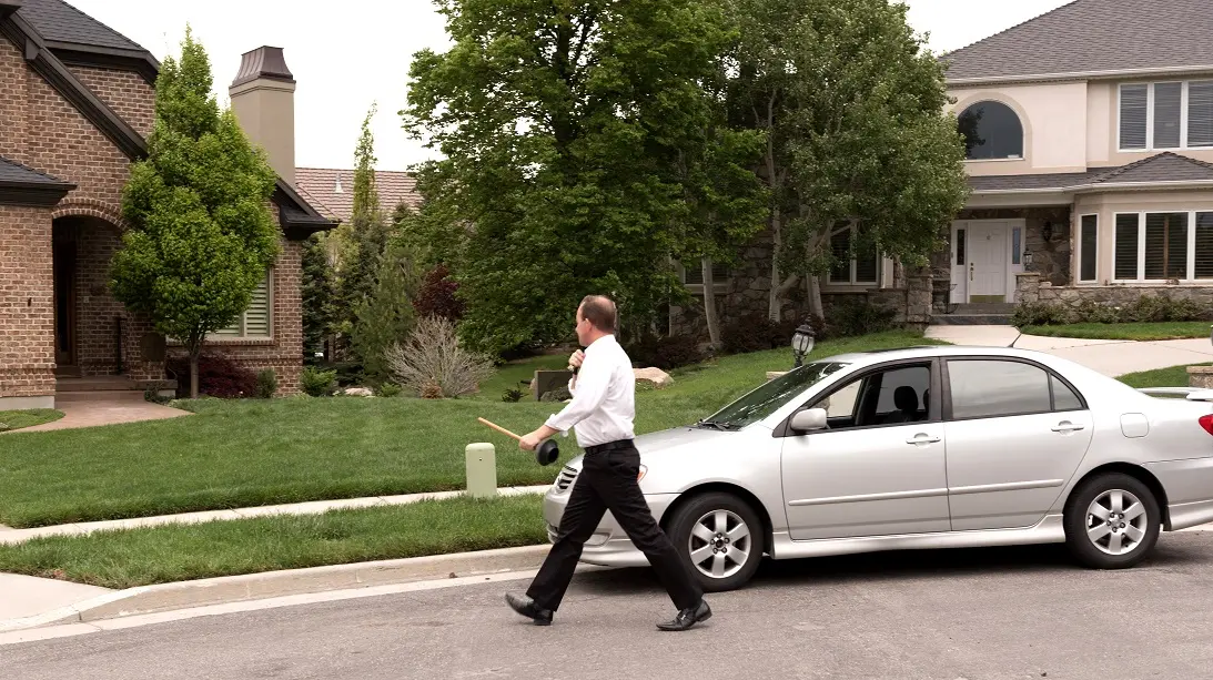A Waldorf Property Owner Feeling Frustrated About Driving All the Way to His Rental Property