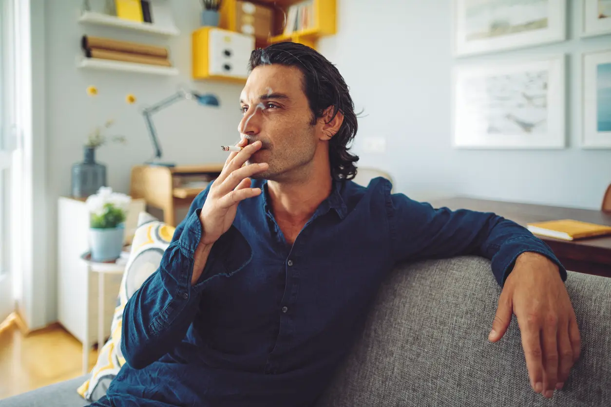 A La Plata Renter Smoking Inside